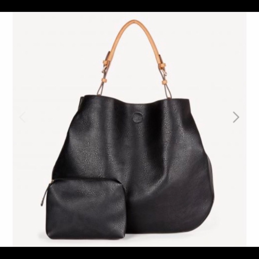 🍂Sole Society oversized shoulder bag with pouch🍂